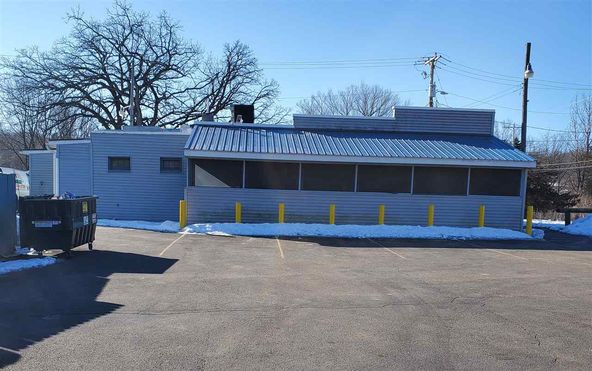 5321 S County Road D, Afton, WI 53501